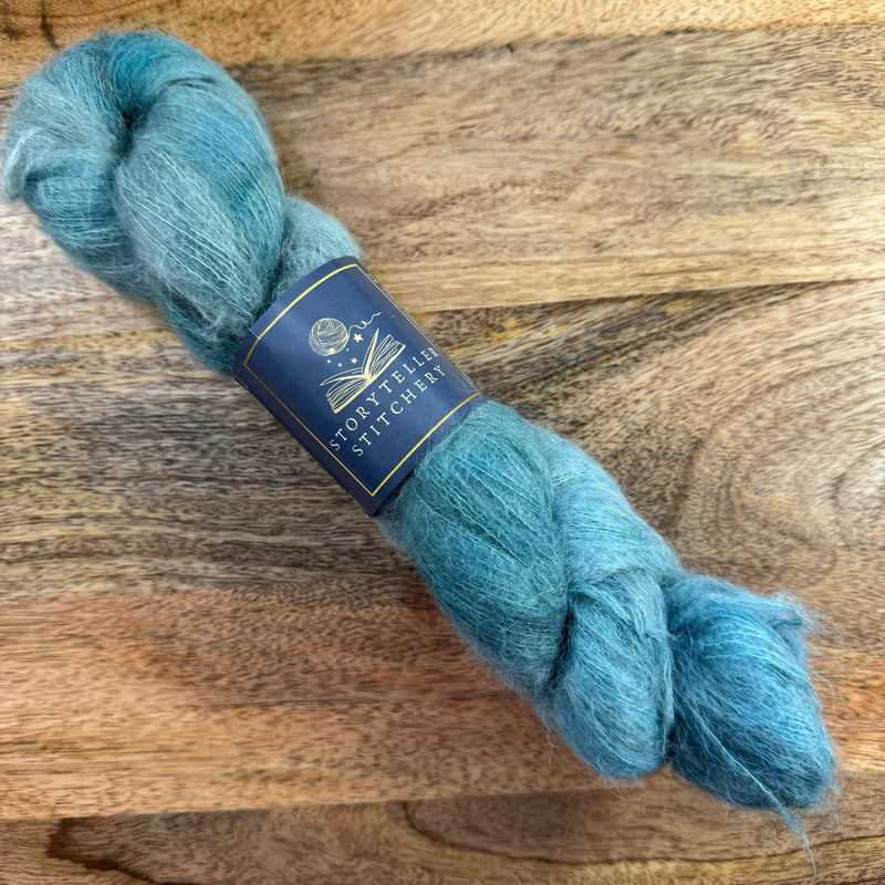 Tailor of Gloucester Yarn (Beatrix Potter)